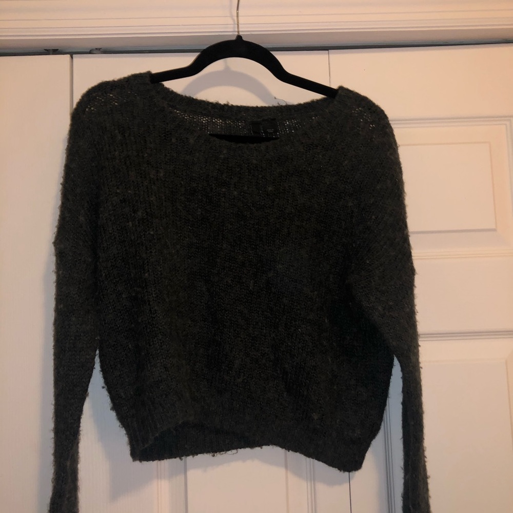 Grey cropped sweater